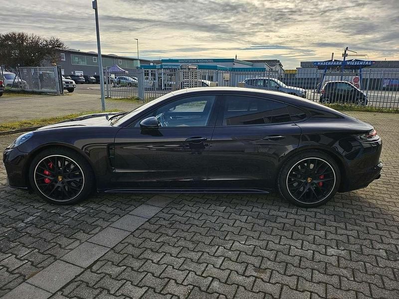Gebraucht Porsche Panamera Turbo 460 PS (338 kW) 2019 Violett Limousine