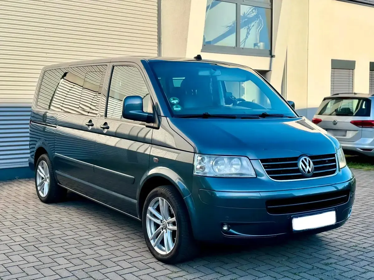 Gebraucht VW Multivan Highline 174 PS (127 kW) 2006 Van / Kleinbus