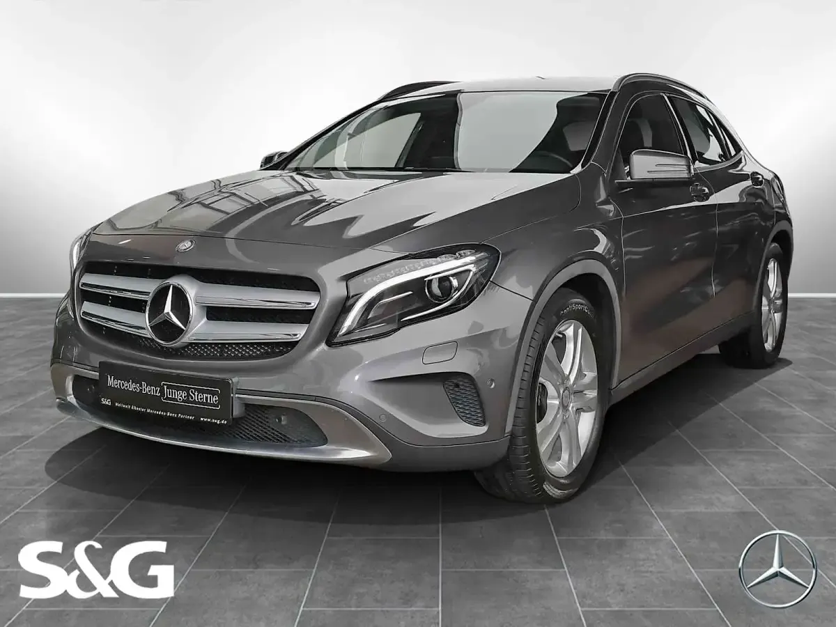 Usata Mercedes GLA200 156 CV (114 kW) 2016 SUV