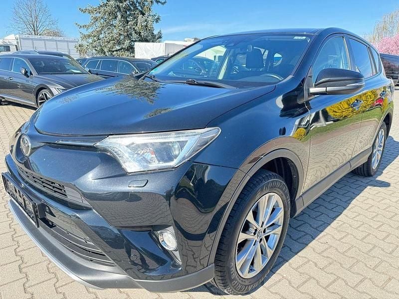 Gebraucht Toyota RAV4 Edition-S 143 PS (105 kW) 2017 Schwarz SUV