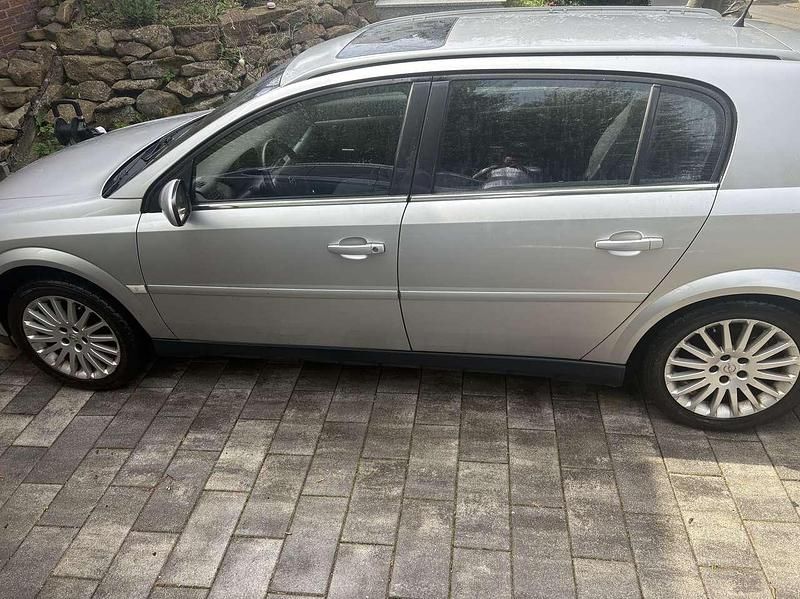 Gebraucht Opel Signum 155 PS (114 kW) 2004 Grau Kleinwagen