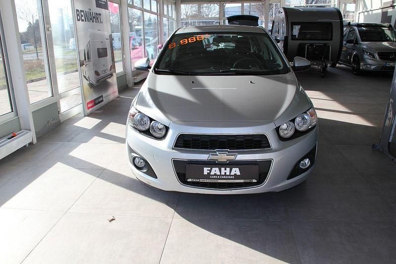 Gebraucht Chevrolet Aveo LTZ 116 PS (85 kW) 2012 Silber Limousine