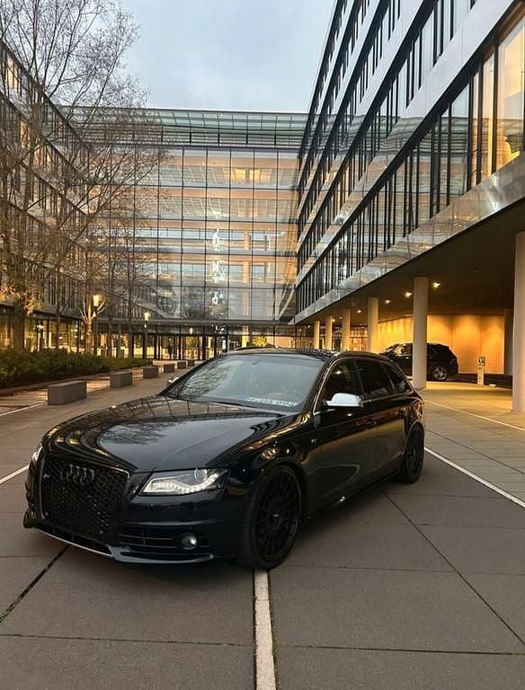 Schwarz Gebraucht 2011 Audi S4 Sport Kombi | 9.999 € (Fairer Preis) - Bild 1/1