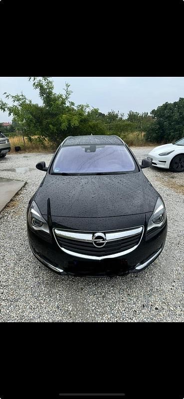 Schwarz Gebraucht 2017 Opel Insignia Kombi | 8.200 € (Guter Preis) - Bild 1/4