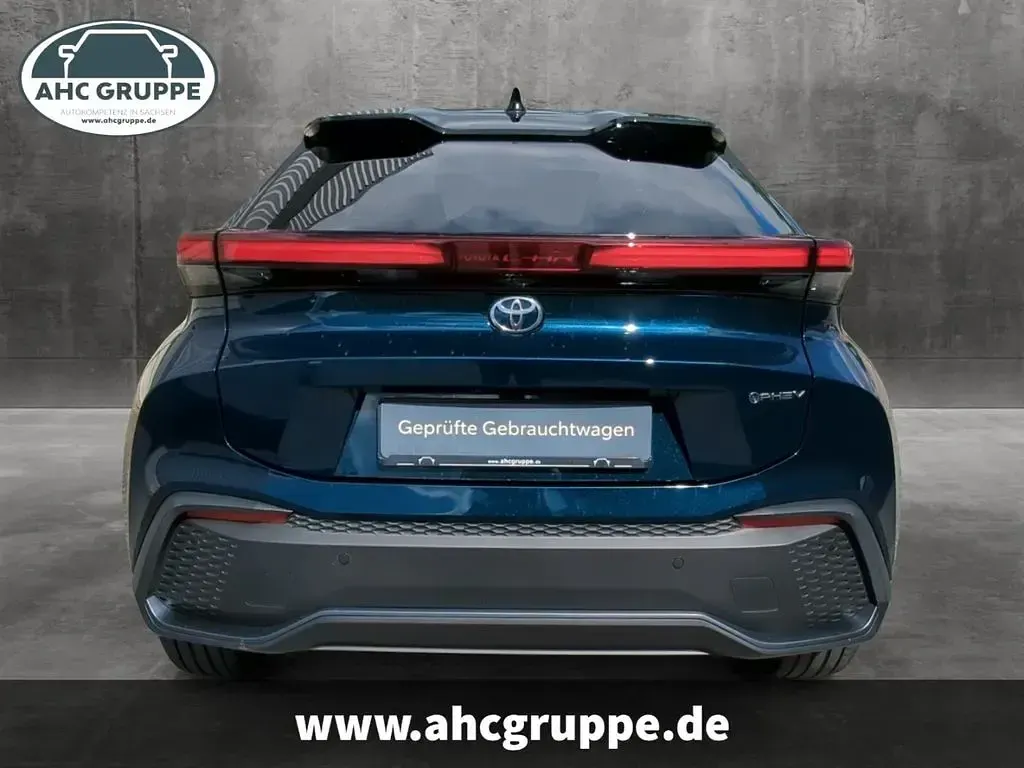Gebraucht Toyota C-HR Team 223 PS (164 kW) 2024 Dunkelblau SUV