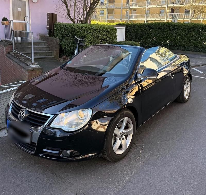 Gebraucht VW Eos 115 PS (84 kW) 2008 Schwarz Cabrio
