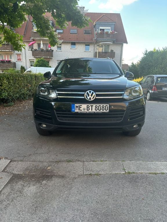 Schwarz Gebraucht 2014 VW Touareg SUV | 17.200 € (Fairer Preis) - Bild 1/4