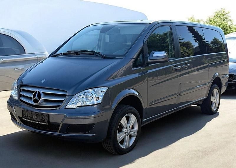 Grau Gebraucht 2013 Mercedes Viano Van / Kleinbus | 13.984 € (Superpreis) - Bild 1/2