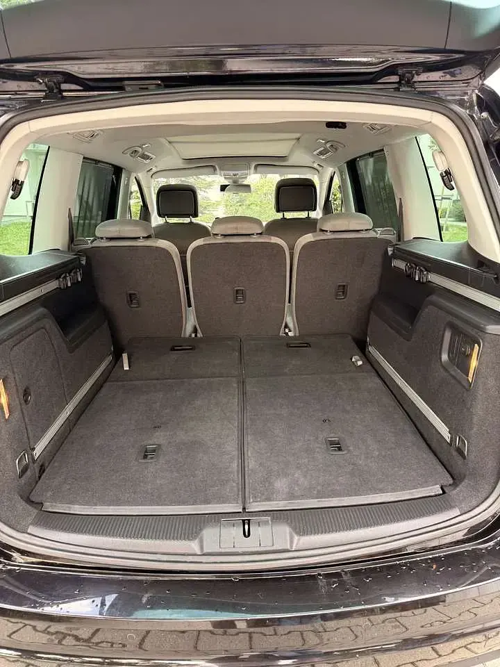 Gebraucht VW Sharan Comfortline 177 PS (130 kW) 2014 Schwarz Van / Kleinbus