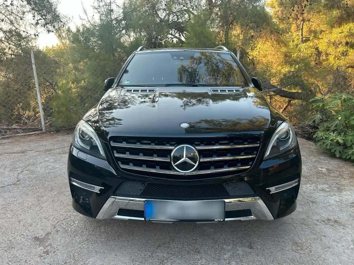 Gebraucht Mercedes ML500 408 PS (300 kW) 2013 Schwarz SUV