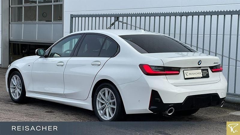 Gebraucht BMW 320 Comfort Edition 190 PS (139 kW) 2025 Alpinweiß uni Limousine