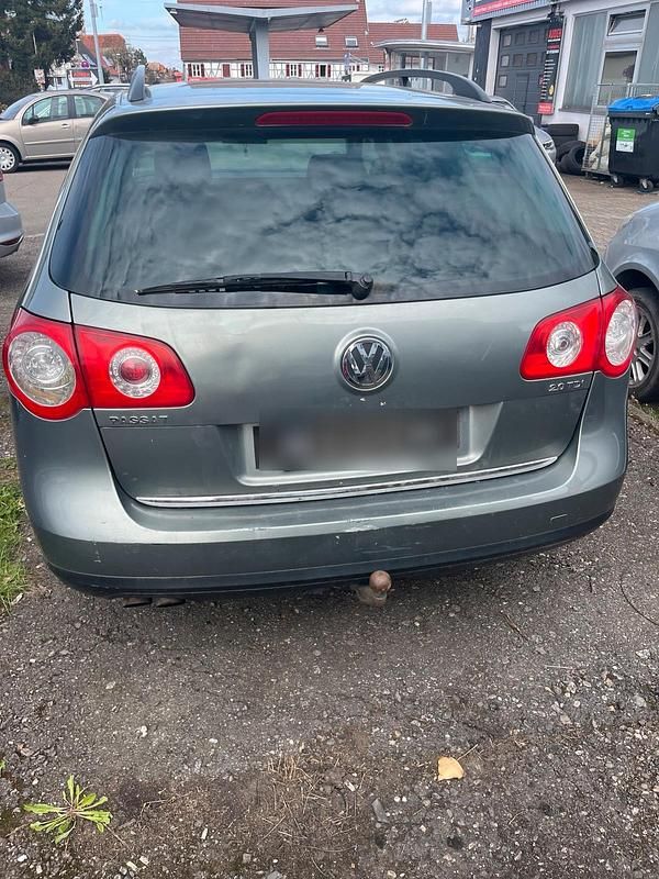 Gebraucht VW Passat 2005 Grün Kombi