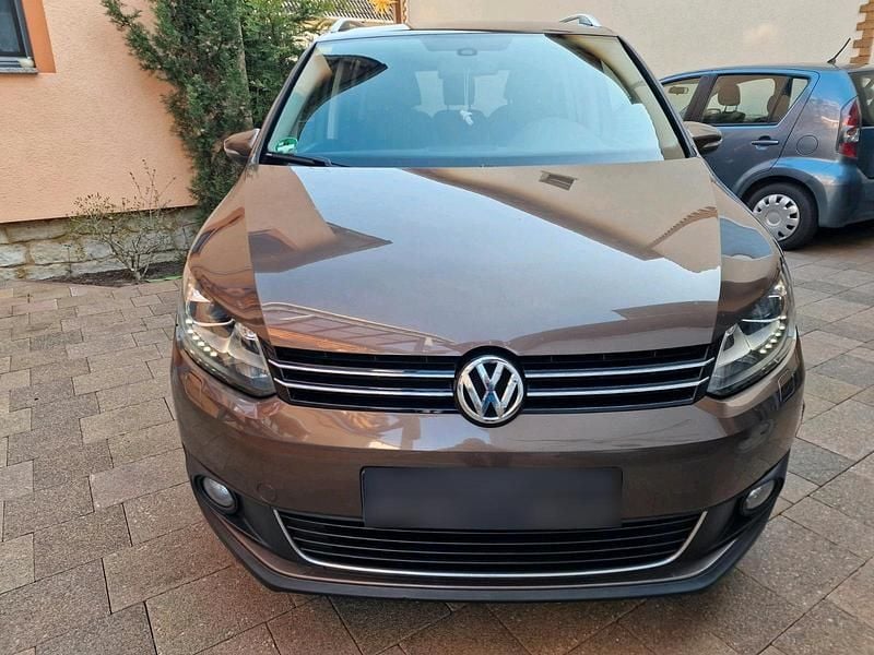 Gebraucht VW Touran Cross 170 PS (125 kW) 2011 Braun Van / Kleinbus