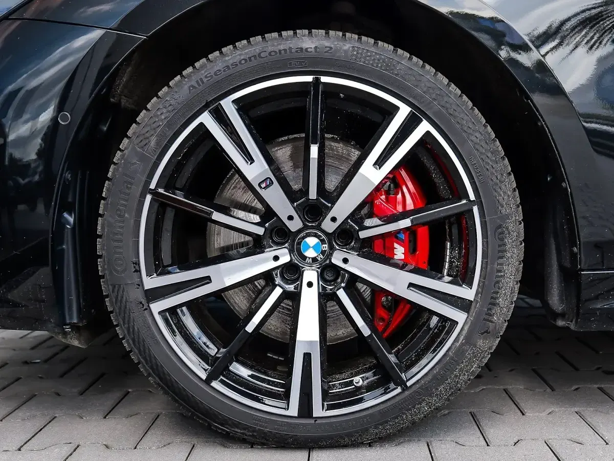 Gebraucht BMW 540 M Sport 286 PS (210 kW) 2025 Schwarz Kombi