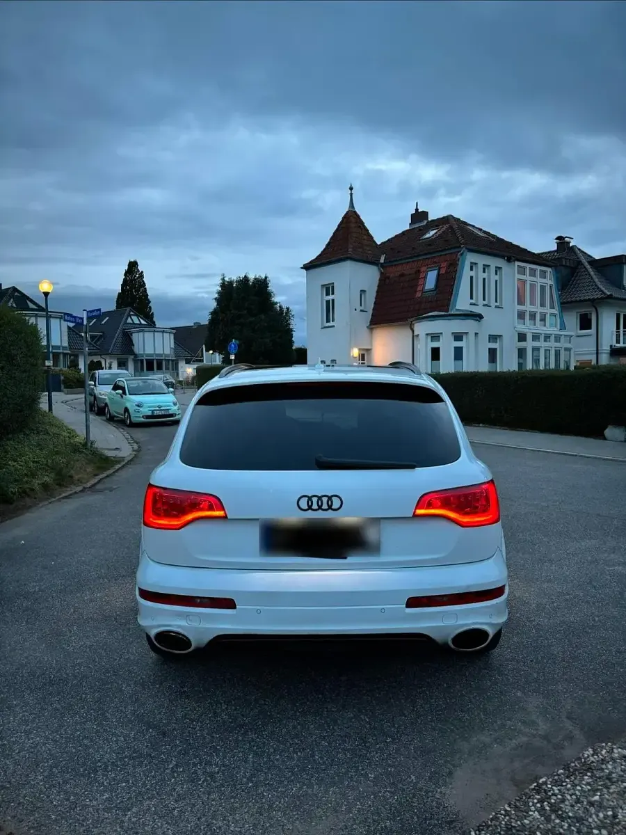 Gebraucht Audi Q7 Ambiente 245 PS (180 kW) 2014 Weiß SUV