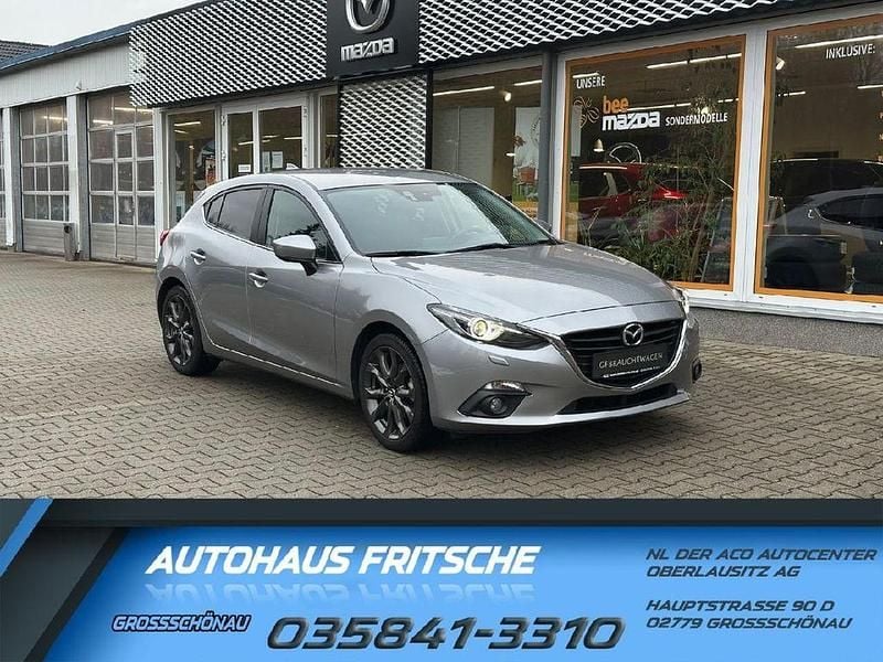 Silber Gebraucht 2016 Mazda 3 Nakama Limousine | 13.490 € (Fairer Preis) - Bild 1/4