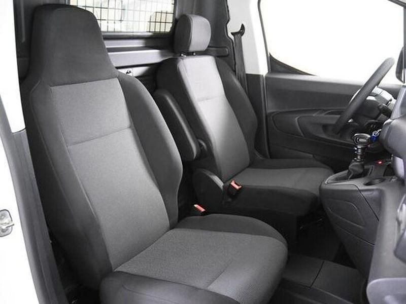 Gebraucht Citroën Berlingo 110 PS (80 kW) 2022 Weiß Van / Kleinbus