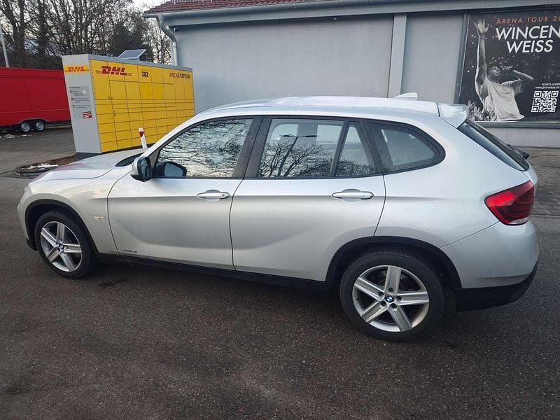 Silber Gebraucht 2012 BMW X1 SUV | 11.500 € (Fairer Preis) - Bild 1/4