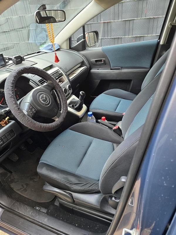 Gebraucht Mazda 5 116 PS (85 kW) 2008 Grau Van / Kleinbus