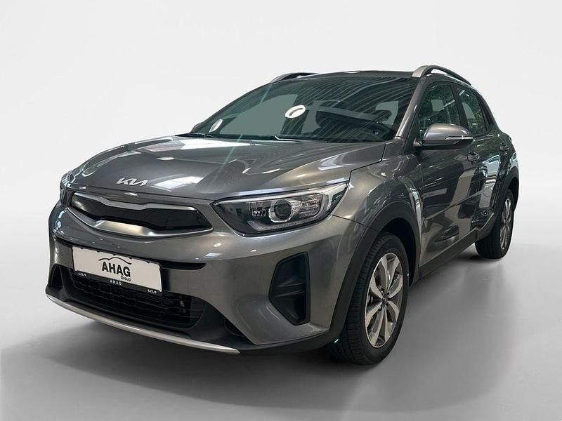 Grau Neu 2025 Kia Stonic Vision SUV | 23.870 € (Fairer Preis) - Bild 1/4