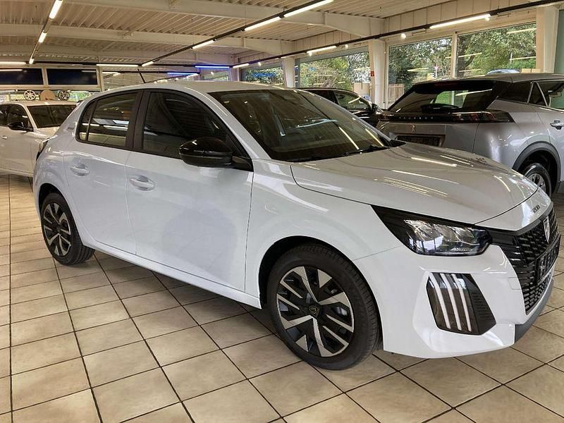 Weiß Neu 2025 Peugeot 208 Style Kleinwagen | 18.990 € (Fairer Preis) - Bild 1/4
