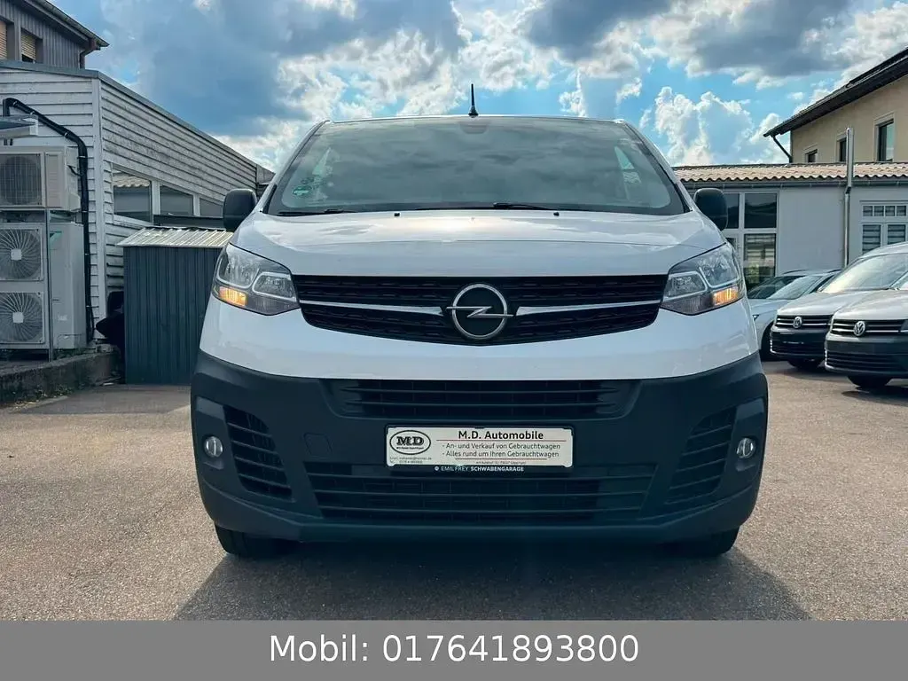 Gebraucht Opel Vivaro-e Combi Edition 144 PS (105 kW) 2022 Weiß Van / Kleinbus