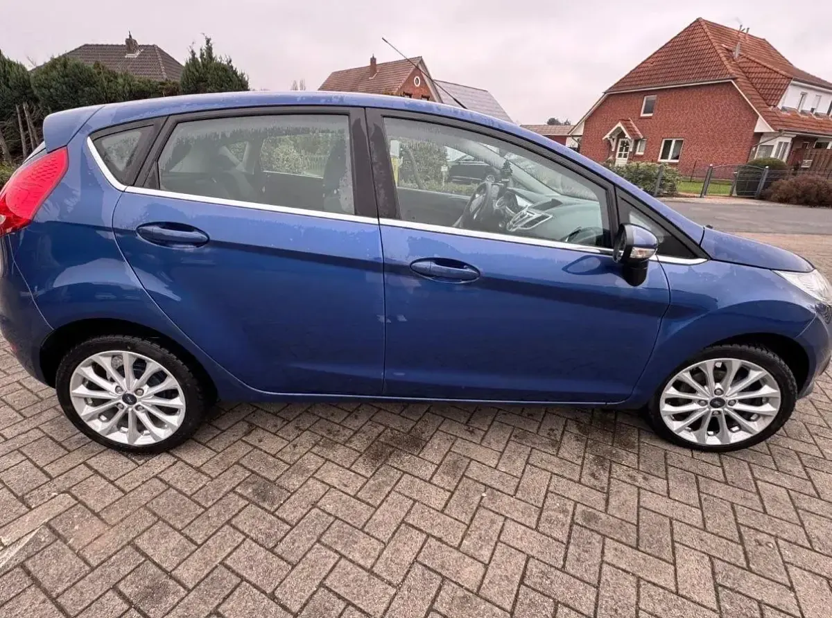Gebraucht Ford Fiesta Titanium 2009 Blau Kleinwagen