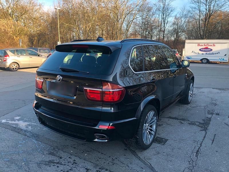 Gebraucht BMW X5 M Sport 245 PS (180 kW) 2010 Schwarz SUV