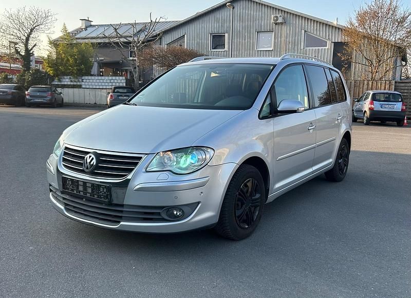 Gebraucht VW Touran 140 PS (102 kW) 2009 Van / Kleinbus