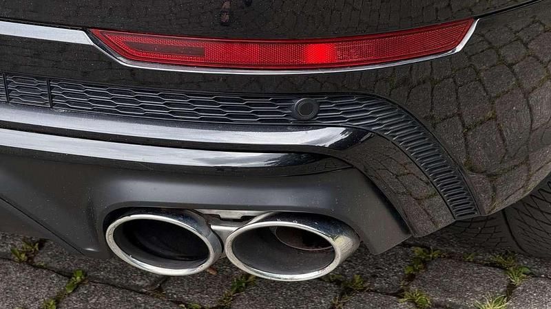 Gebraucht Audi SQ8 Sport 507 PS (372 kW) 2021 Schwarz SUV