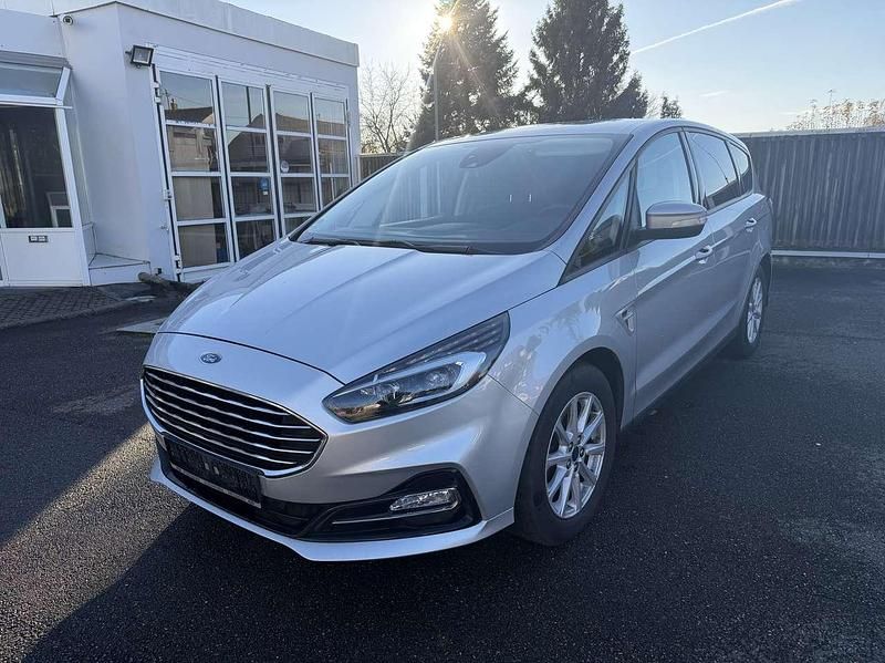 Gebraucht Ford S-MAX Trend 150 PS (110 kW) 2022 Polarsilber metallic Van / Kleinbus