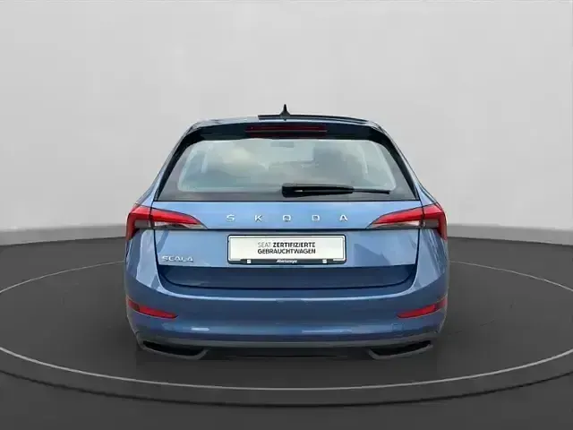 Gebraucht Skoda Scala Cool Plus 116 PS (85 kW) 2020 Blau Kleinwagen