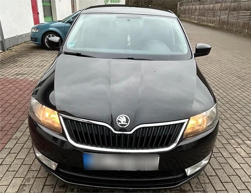 Gebraucht Skoda Rapid 105 PS (77 kW) 2013 Schwarz Kleinwagen