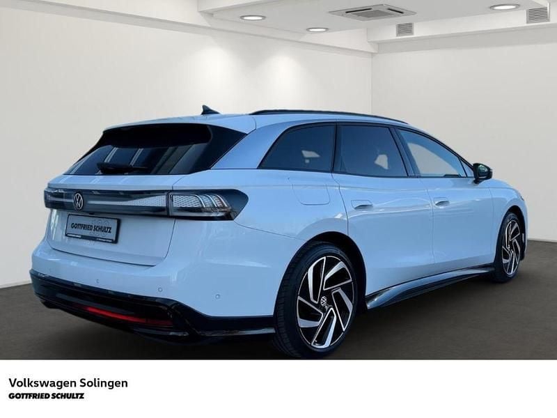 Gebraucht VW ID.7 Pro 210 kW (286 PS) 2025 Weiss Kombi