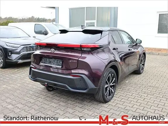 Gebraucht Toyota C-HR Team 223 PS (164 kW) 2024 Deep amethyst mica metallic / black SUV