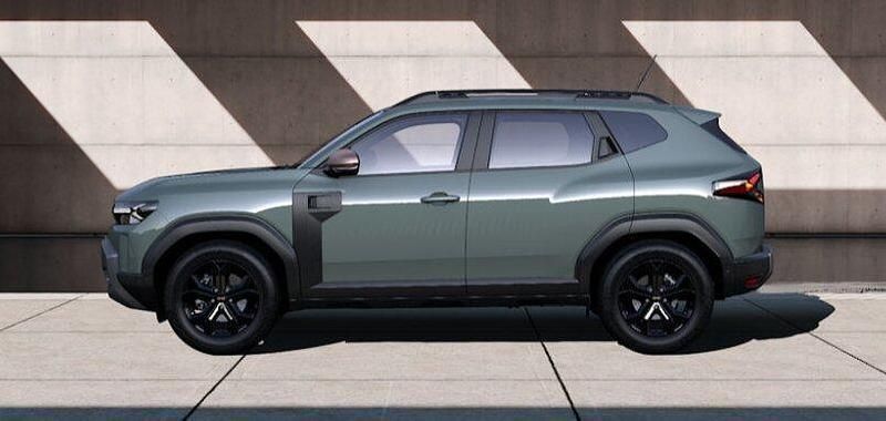 Neu Dacia Duster Extreme 122 PS (89 kW) 2025 Zedergrün SUV