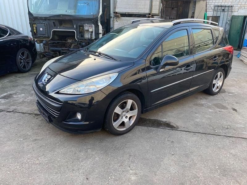 Schwarz Gebraucht 2011 Peugeot 207 Premium Kombi | 1.999 € (Guter Preis) - Bild 1/4