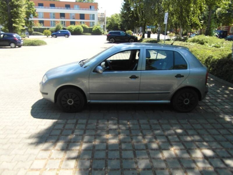 Gebraucht Skoda Fabia Ambiente 75 PS (55 kW) 2004 Grau Kleinwagen