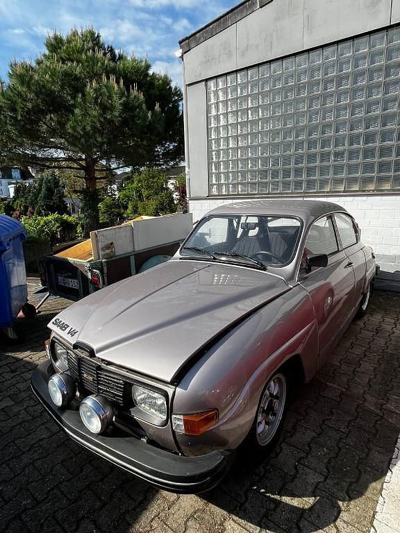 Grau Gebraucht 1976 Saab 96 Limousine | 12.900 € - Bild 1/4