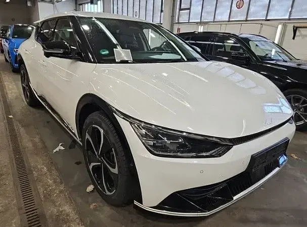 Gebraucht Kia EV6 Air 167 kW (228 PS) 2022 Weiß SUV