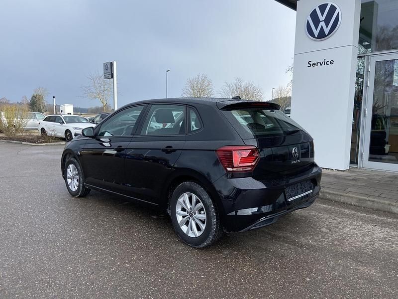 Gebraucht VW Polo Active 110 PS (80 kW) 2021 Schwarz Kleinwagen
