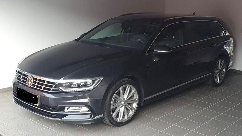Grau Gebraucht 2018 VW Passat Highline Kombi | 21.999 € (Etwas zu teuer) - Bild 1/4