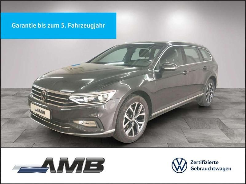 Mangangrau metallic Gebraucht 2024 VW Passat Elegance Kombi | 37.880 € (Fairer Preis) - Bild 1/3