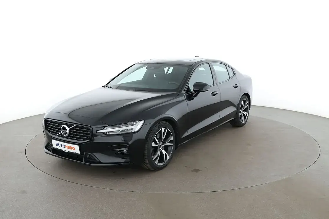 Gebraucht Volvo S60 R-Design 197 PS (144 kW) 2021 Limousine