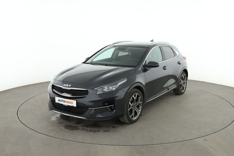 Grau Gebraucht 2022 Kia XCeed Xdition SUV | 21.110 € (Guter Preis) - Bild 1/4