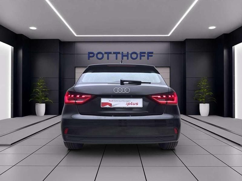 Gebraucht Audi A1 95 PS (69 kW) 2025 Mythosschwarz metallic SUV