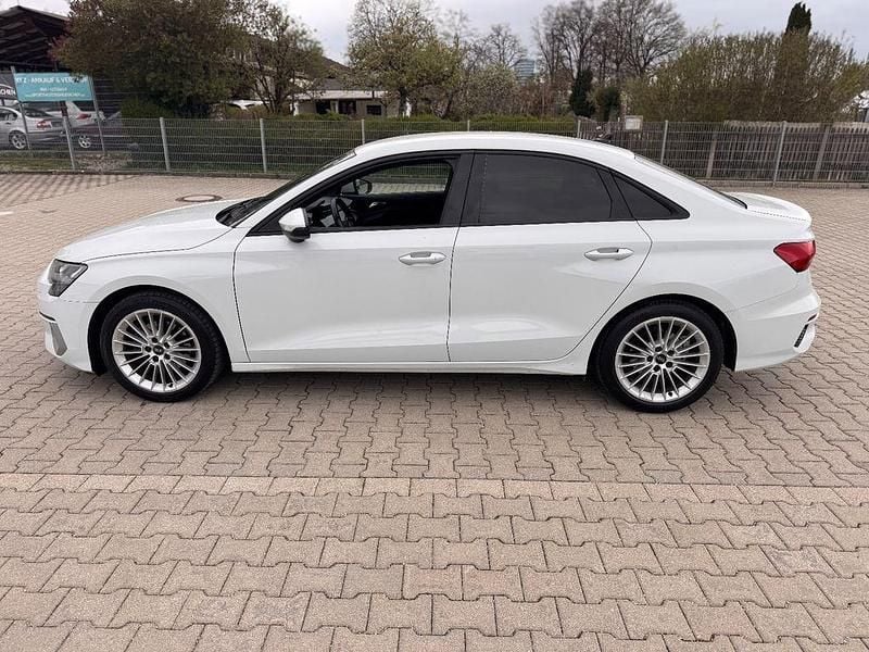 Gebraucht Audi A3 Advanced 116 PS (85 kW) 2022 Weiß Limousine