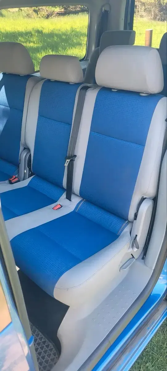 Second-hand VW Caddy Maxi 105 CP (77 kW) 2009 Albastru Monovolum