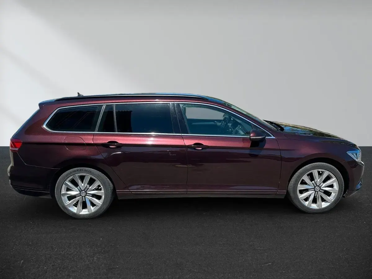 Gebraucht VW Passat Comfortline 150 PS (110 kW) 2015 Rot Kombi