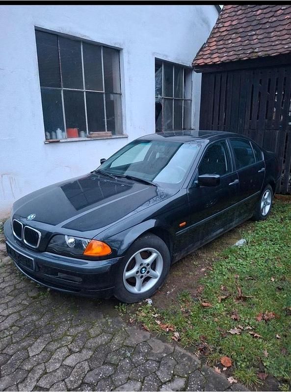 Schwarz Gebraucht 1999 BMW 320 Limousine | 1.600 € (Superpreis) - Bild 1/4